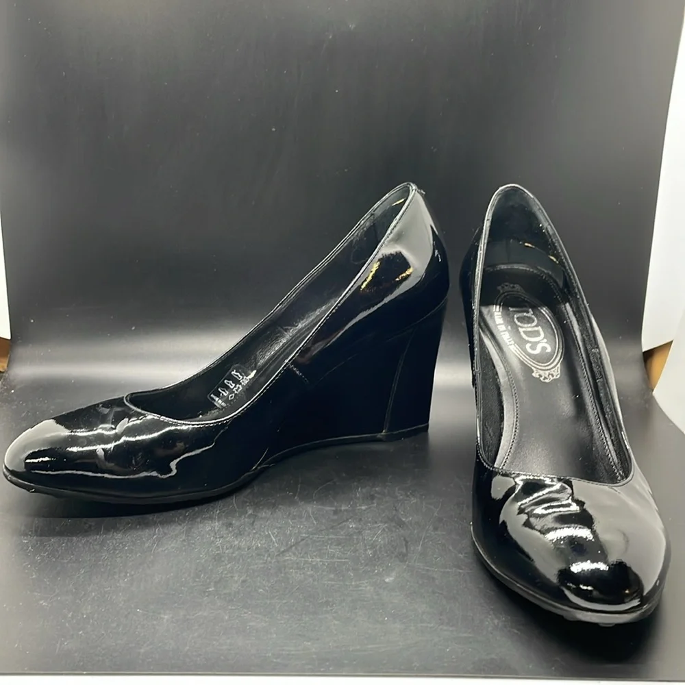 TOD'S Black Patent Leather Wedge Pumps Heels Shoes Size EU 36 1/2 USA 6.5